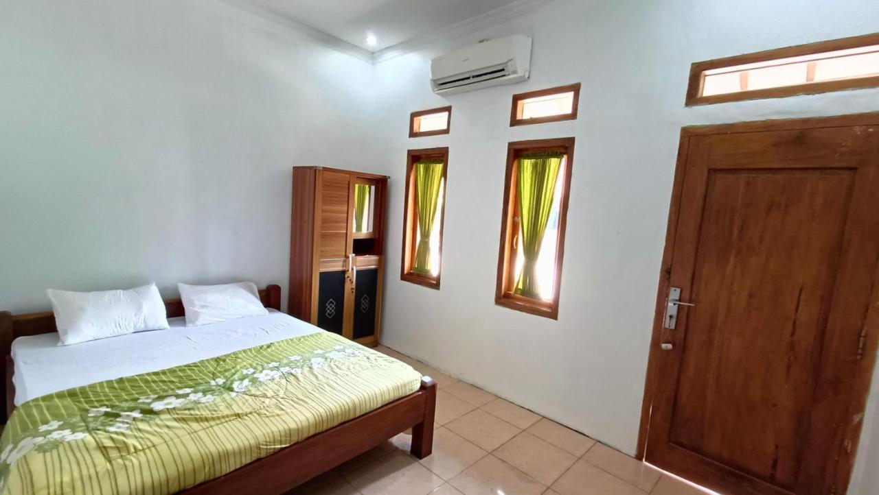 Jogo Segoro Homestay Mitra Reddoorz Near Pantai Sundak Gunungkidul Ngandong Ngoại thất bức ảnh
