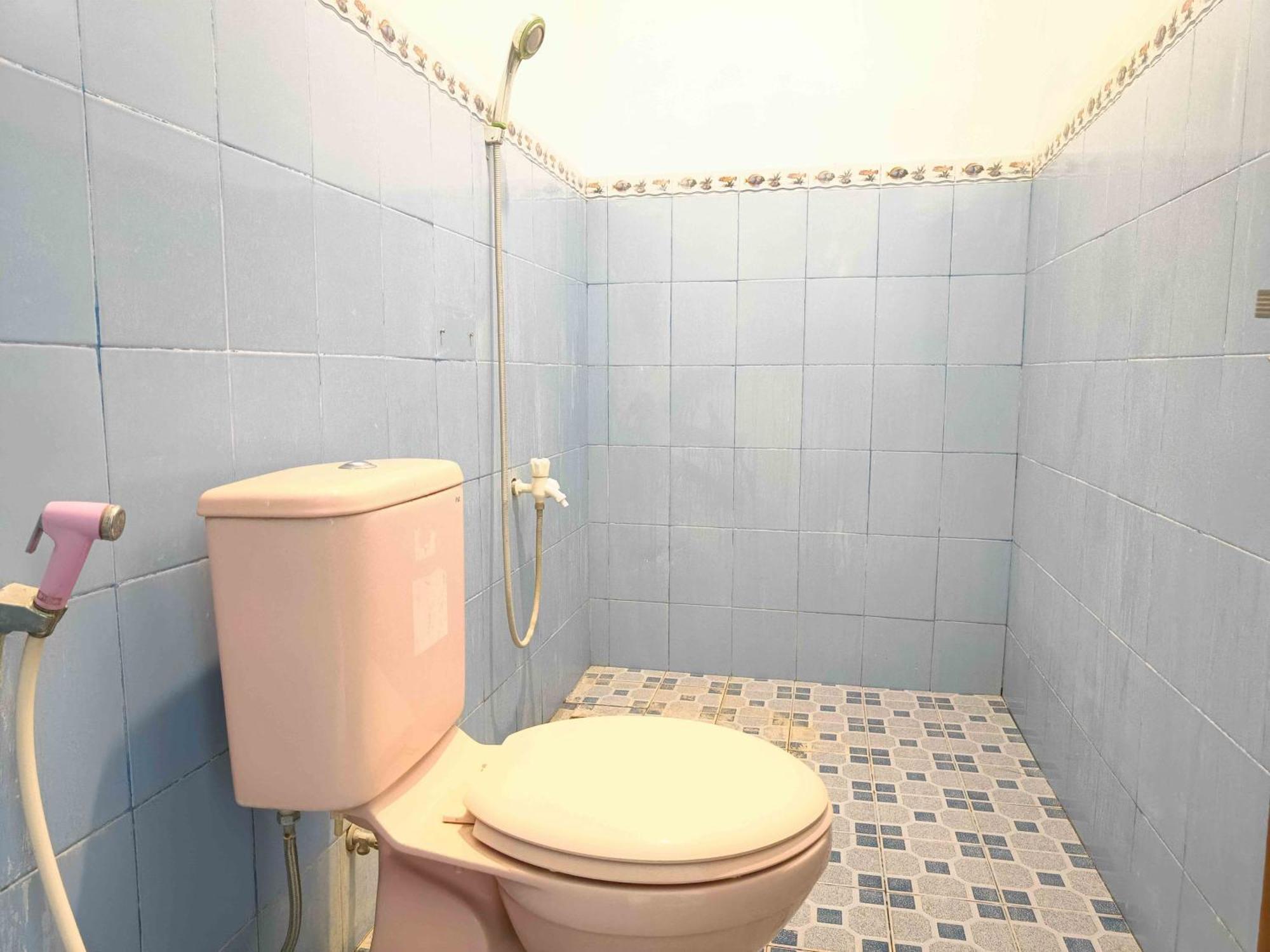 Jogo Segoro Homestay Mitra Reddoorz Near Pantai Sundak Gunungkidul Ngandong Phòng bức ảnh